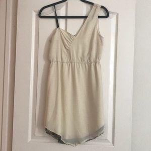 Volcom creme dress size small junior